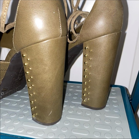 Gianni Bini Heels - Picture 3 of 3